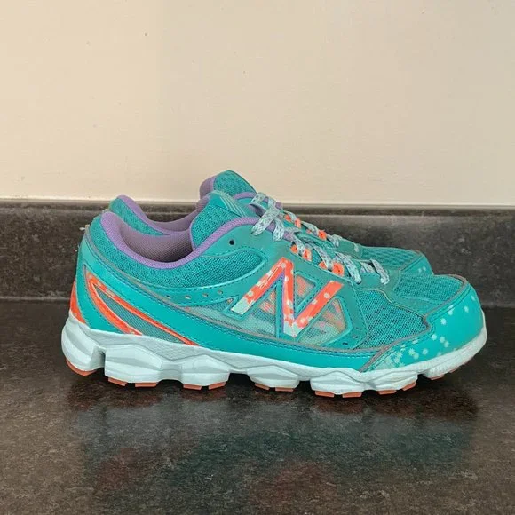 New Balance 750v3 Running Shoes - Size 5.5 - Picture 2 of 8